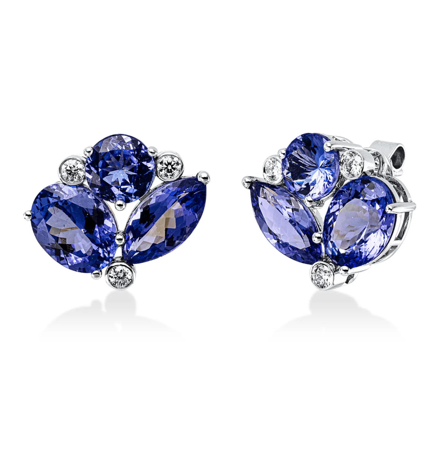 Ohrstecker aus 750 Weißgold 6 Tansanite 6,85ct blau 6 Brillanten 0,18ct F-VSI