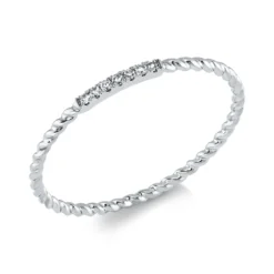 Ring aus 750 Gold Weißgold 7 Diamanten 0,03ct TW-SI B:1mm