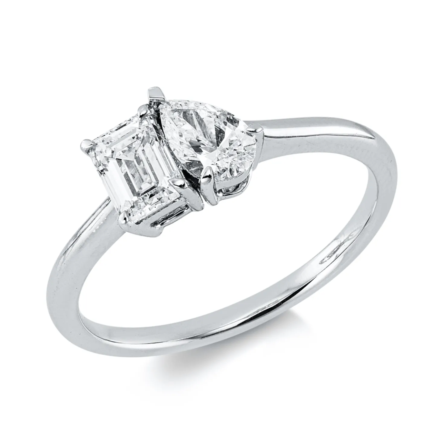 Ring aus 750 Gold Weißgold 2 Diamanten 0,79ct B:6,3mm